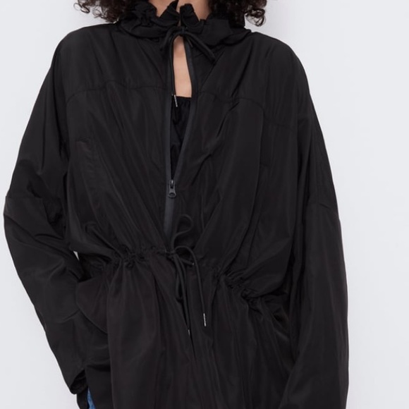 Zara Jackets \u0026 Coats | Zara Black Packable Water Repellent Raincoat | Color: Black | Size: Xs | Fashiongoodies's Closet